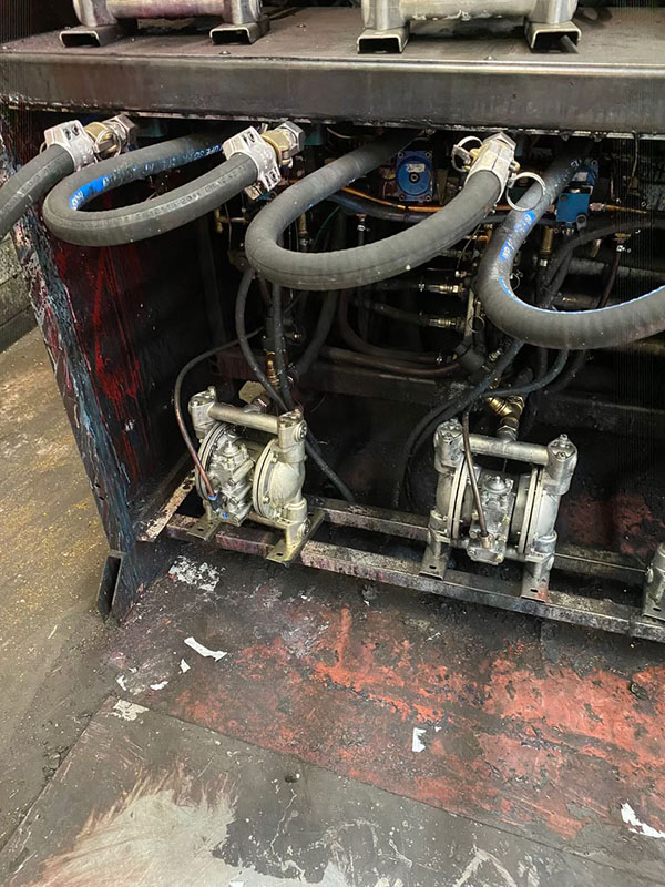 Eine mit Trockeneis gereinigte Druckmaschine.