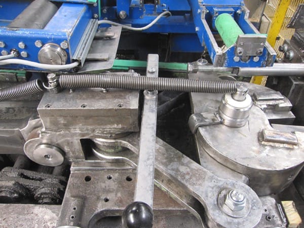 Detail 2 der mit Trockeneis gereinigten Streckmaschine der Poppe+Potthoff GmbH.
